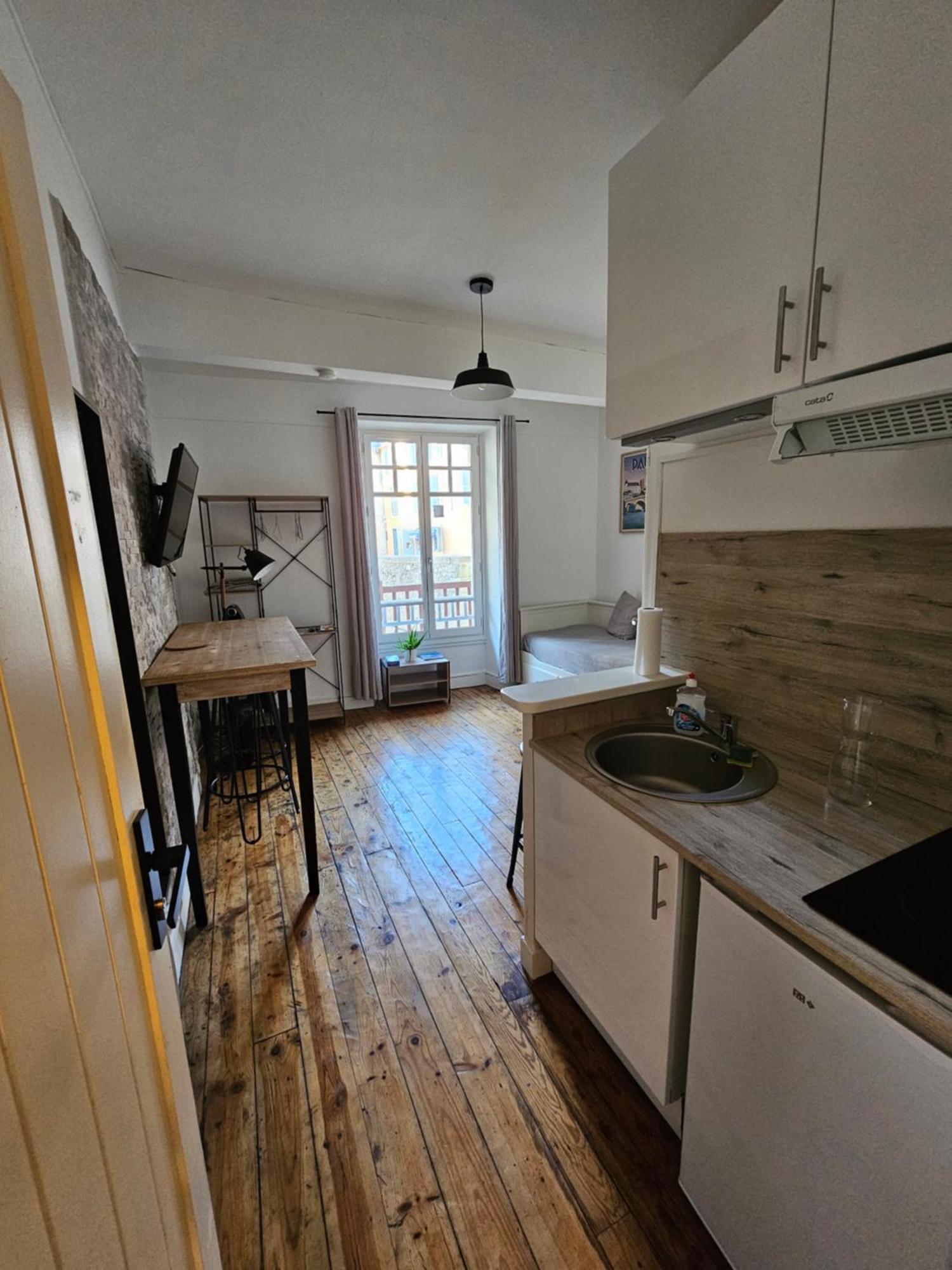 Le Henri IV - Hyper Centre - Quartier Du Chateau Pau Extérieur photo